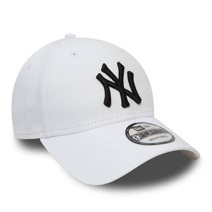 New Era 9Forty New York Yankees Cap - Cap On