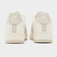 White Nike Air Force 1 '07