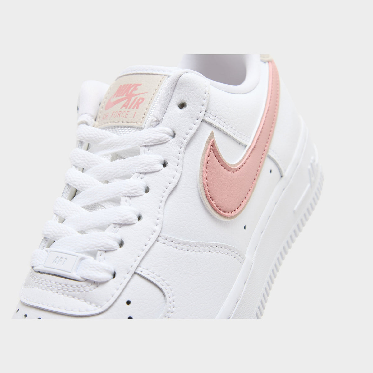 White Nike Air Force 1 '07 Women's