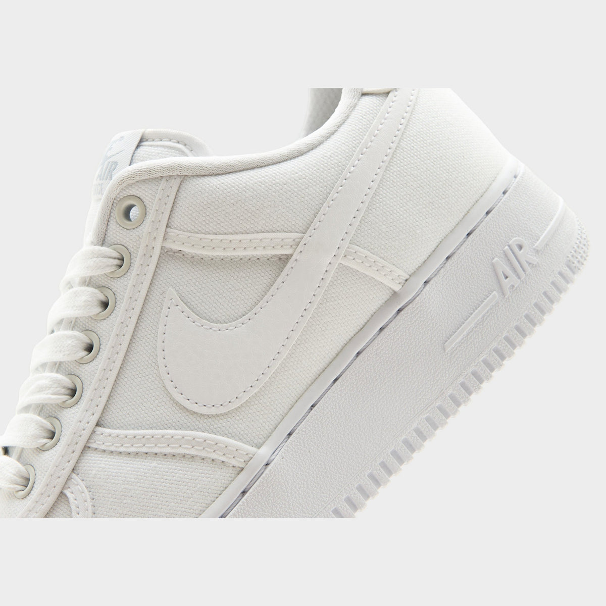 White Nike Air Force 1 Canvas