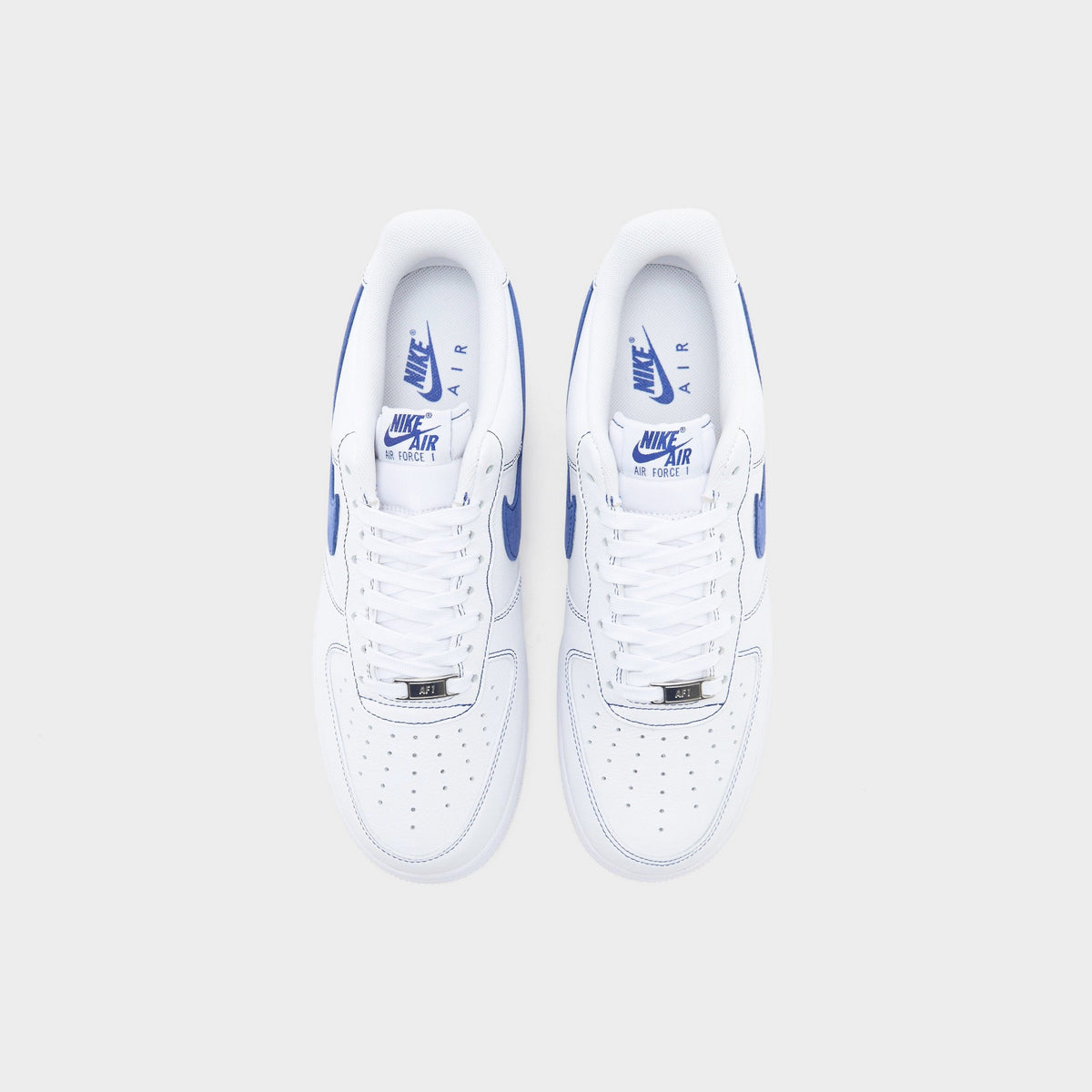 White Nike Air Force 1 Low