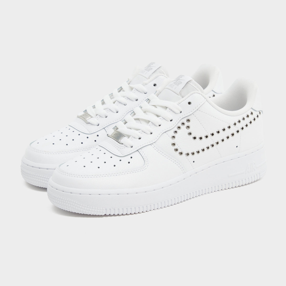White Nike Air Force 1 Low Women's