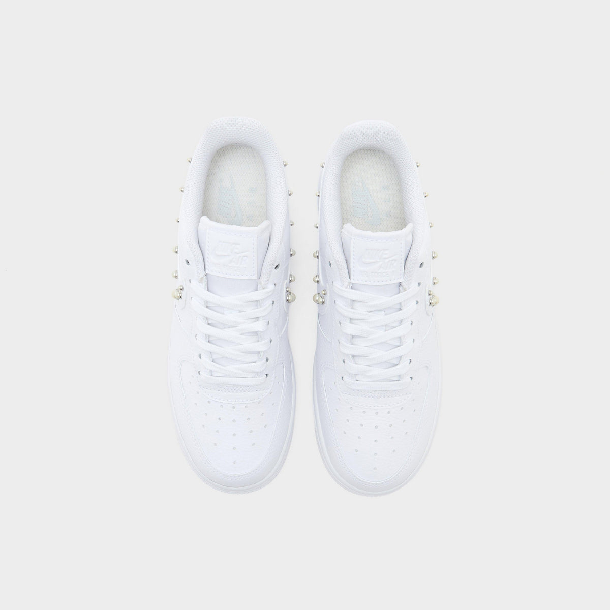 White Nike Air Force 1 Low Women's