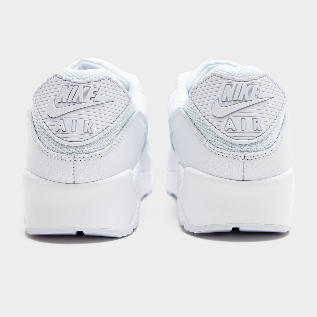 White Nike Air Max 90