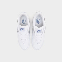 White Nike Air Max 90