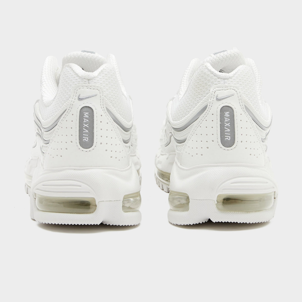 White Nike Air Max TL 2.5