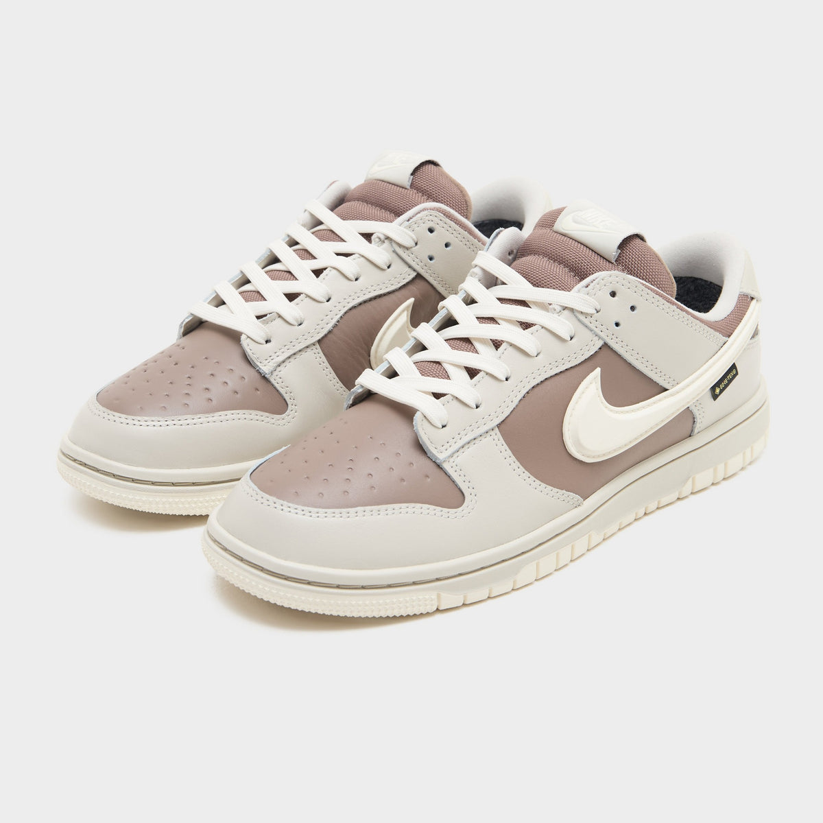 White Nike Dunk Low GORE-TEX