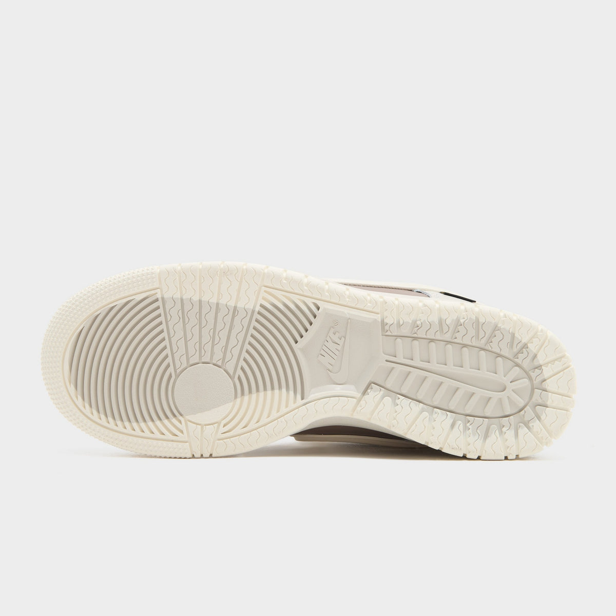 White Nike Dunk Low GORE-TEX
