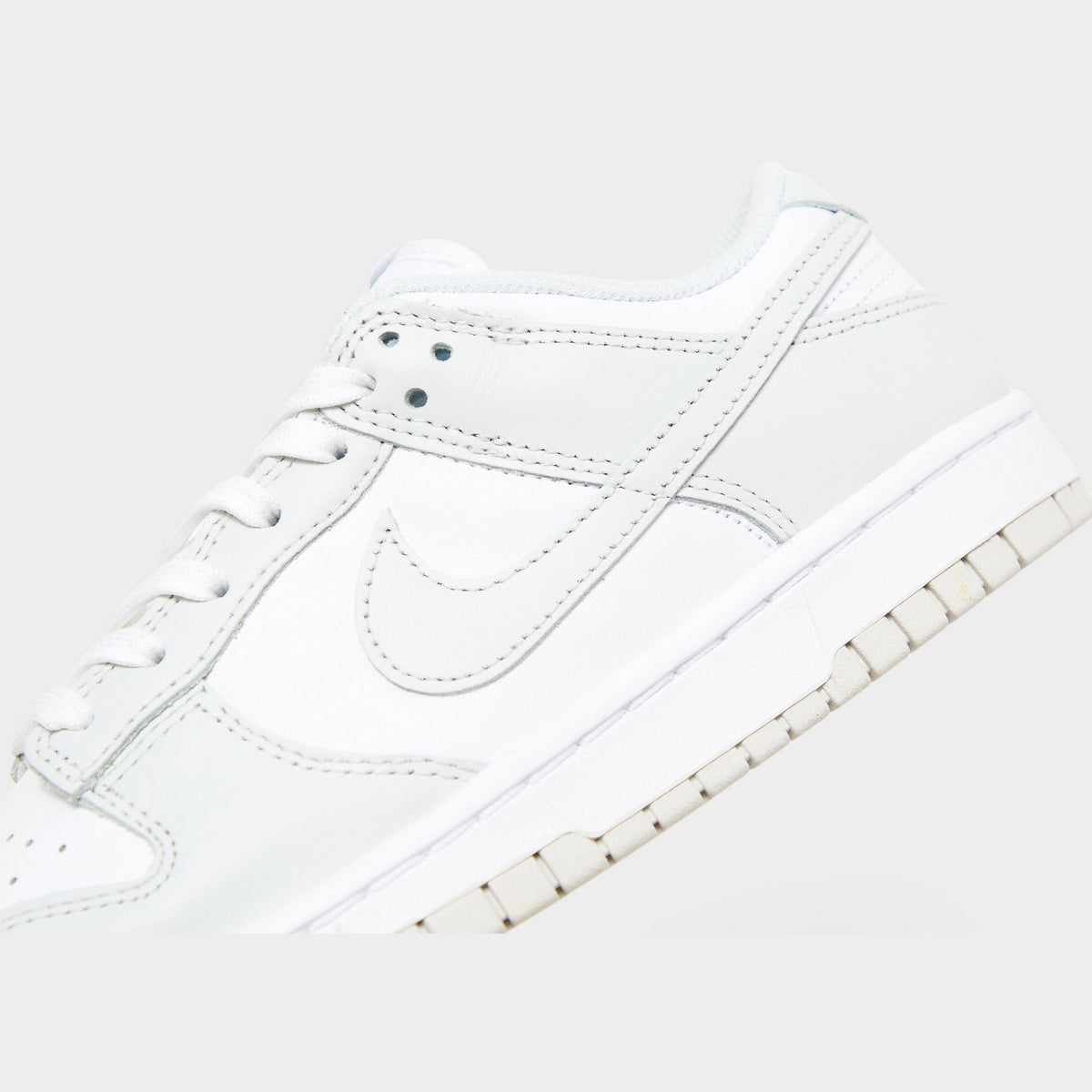 White Nike Dunk Low Women's