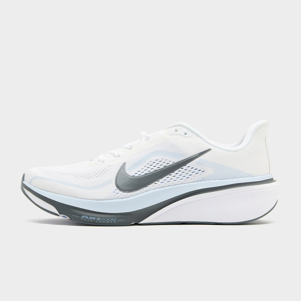 White Nike Pegasus 42