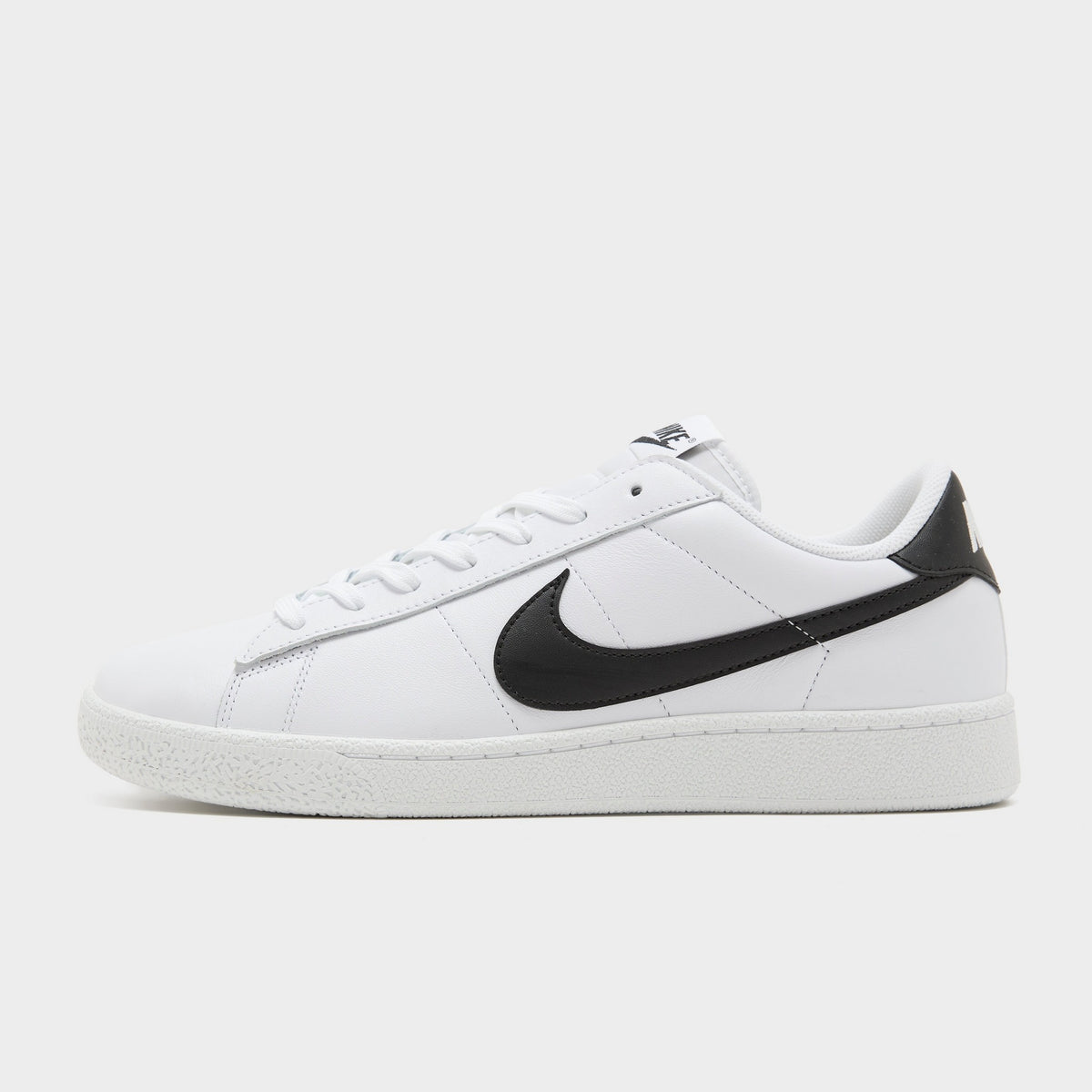 White Nike Tennis Classic