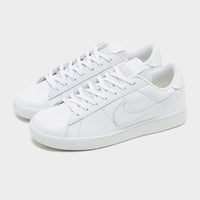 White Nike Tennis Classic