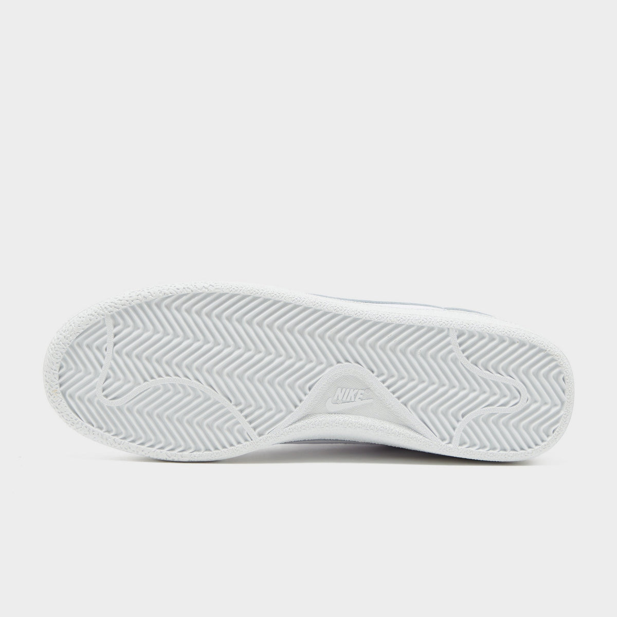 White Nike Tennis Classic