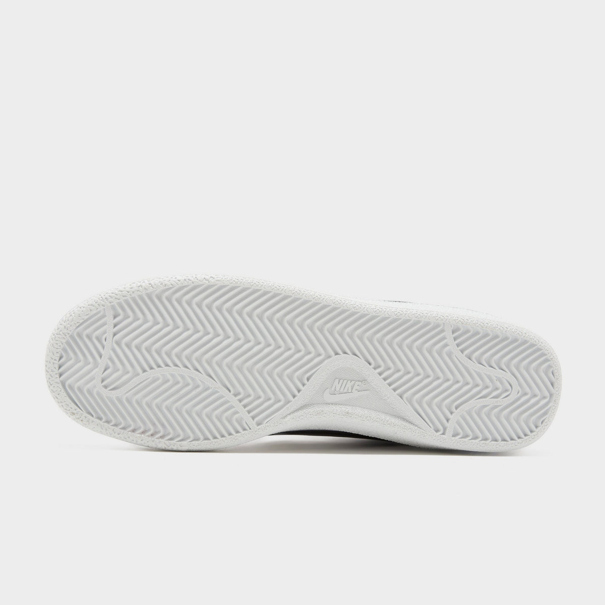White Nike Tennis Classic