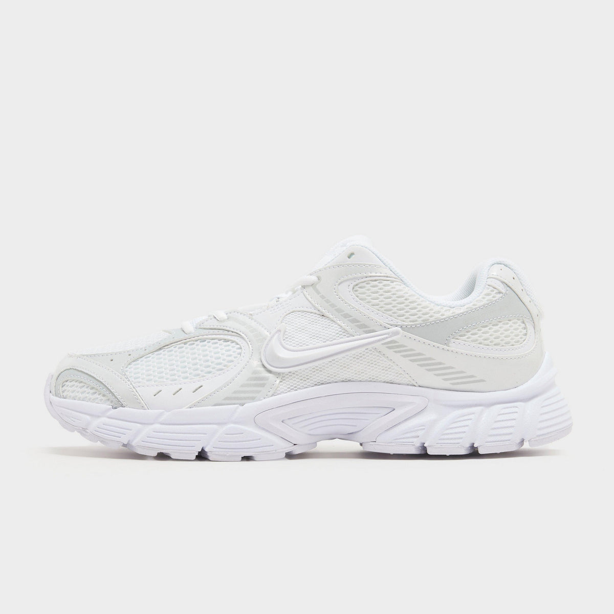 White Nike V5 RNR