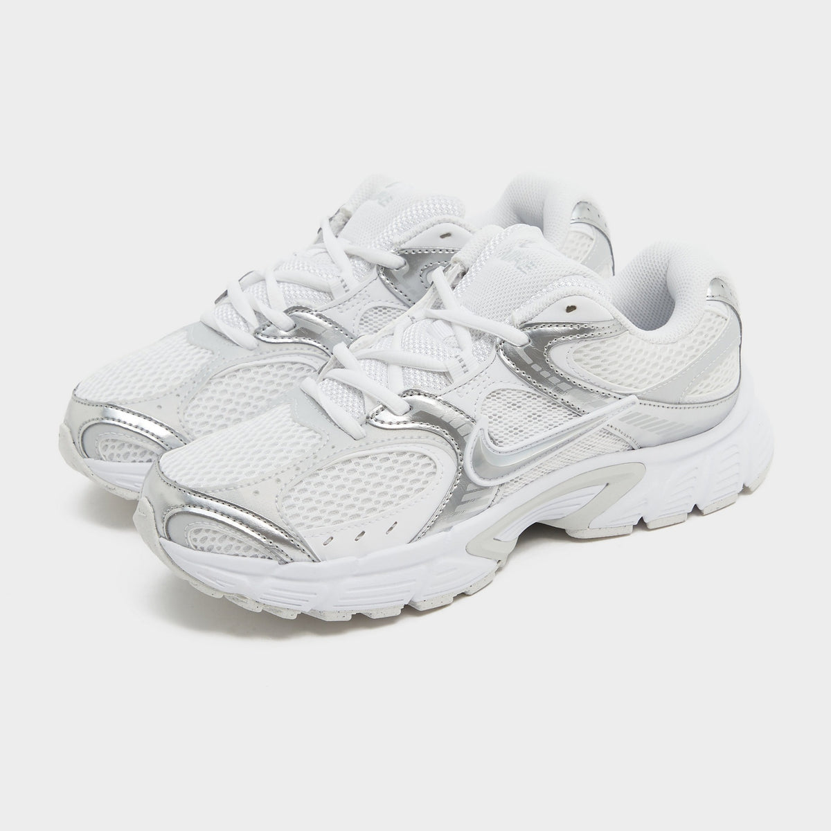 White Nike V5 RNR Women's