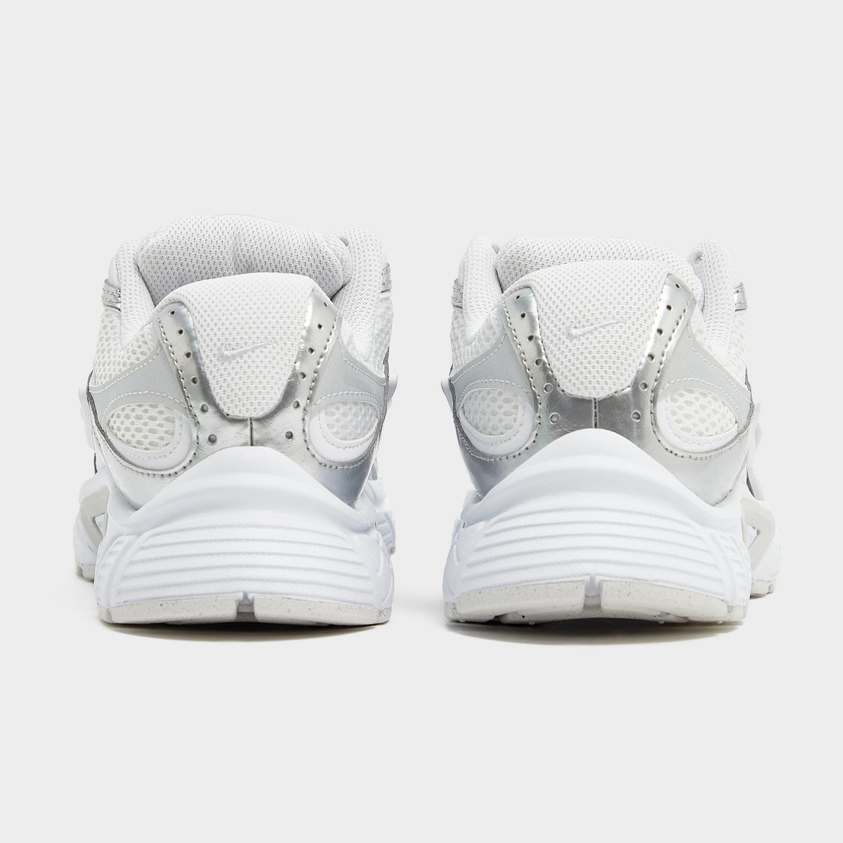 White Nike V5 RNR Women's