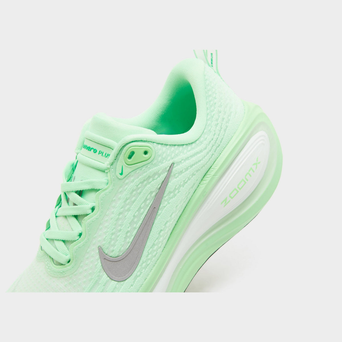 White Nike Vomero Plus Women's