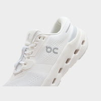 White On Running Cloudrunner 3