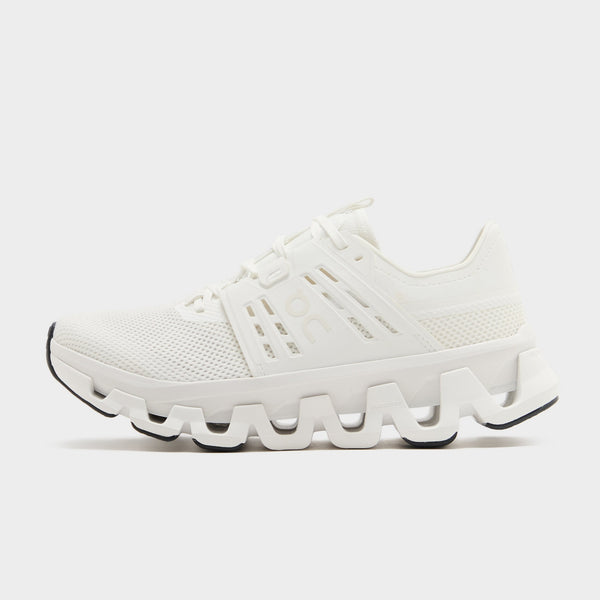White On Running Cloudswift Amp