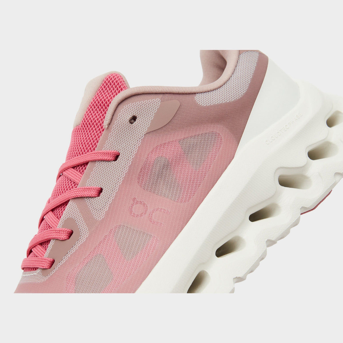 White On Running Cloudtilt Remix Women's
