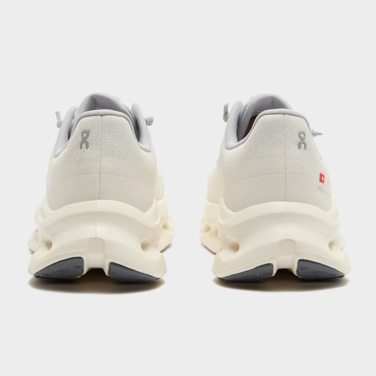 White On Running Cloudtilt Women's