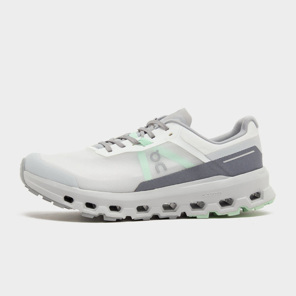 White On Running Cloudvista