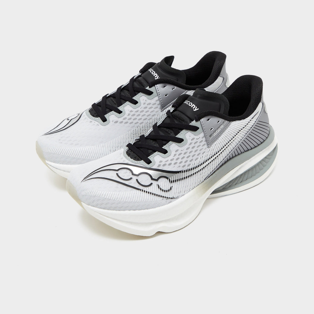 White Saucony Endorphin Azura