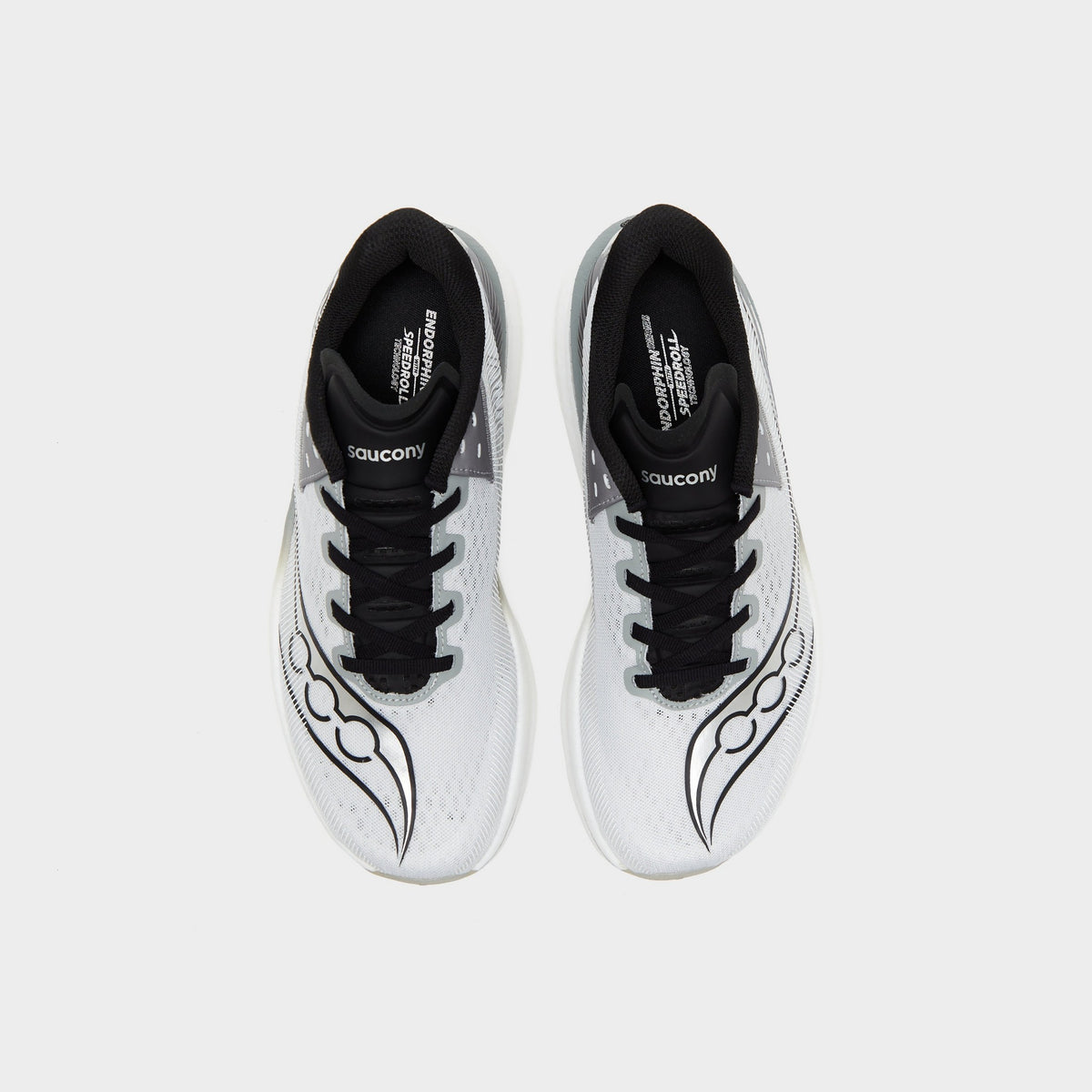 White Saucony Endorphin Azura
