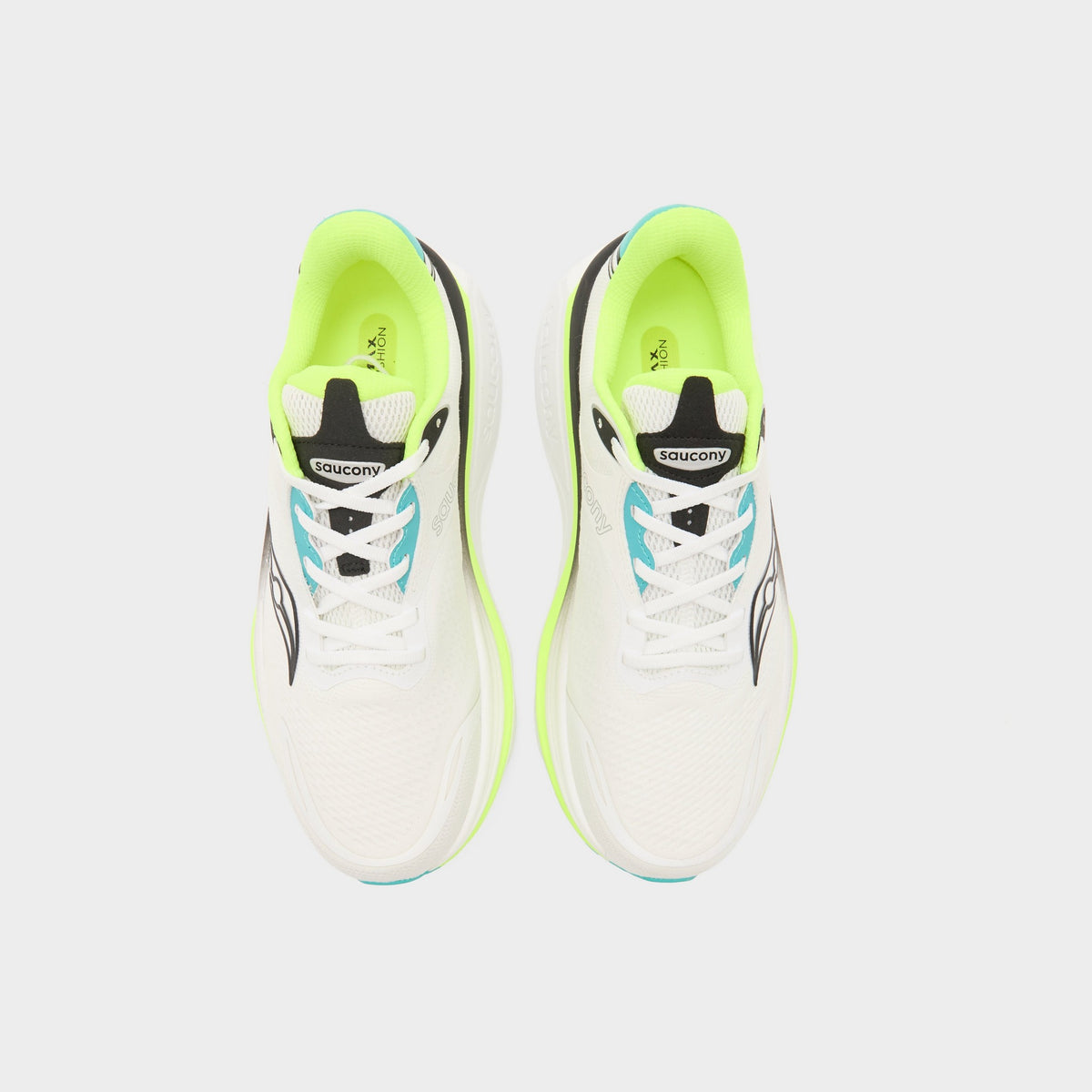 White Saucony HURRICANE 26