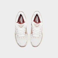 White Saucony ProGrid Omni 9 Women's