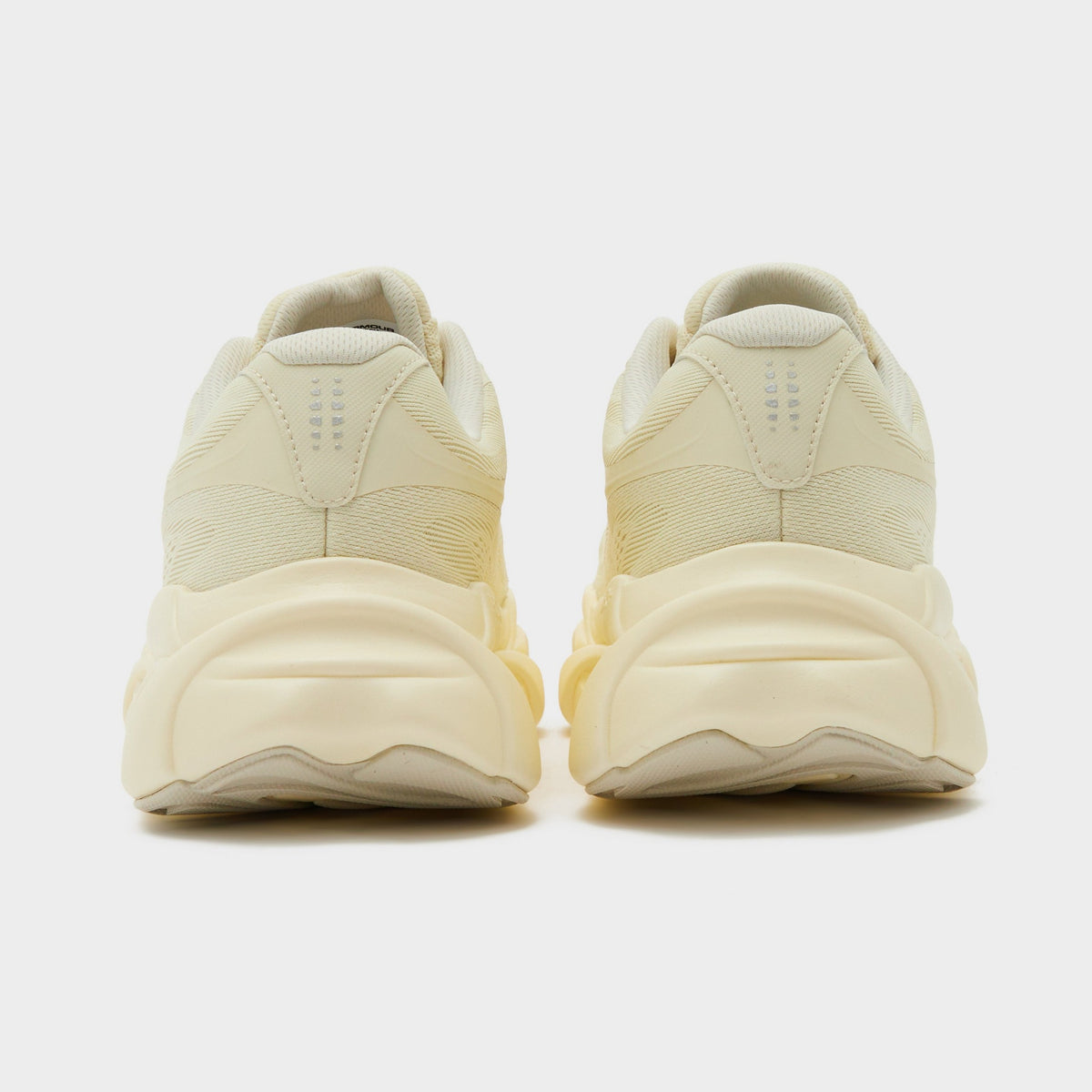 White Under Armour HB Runner 2