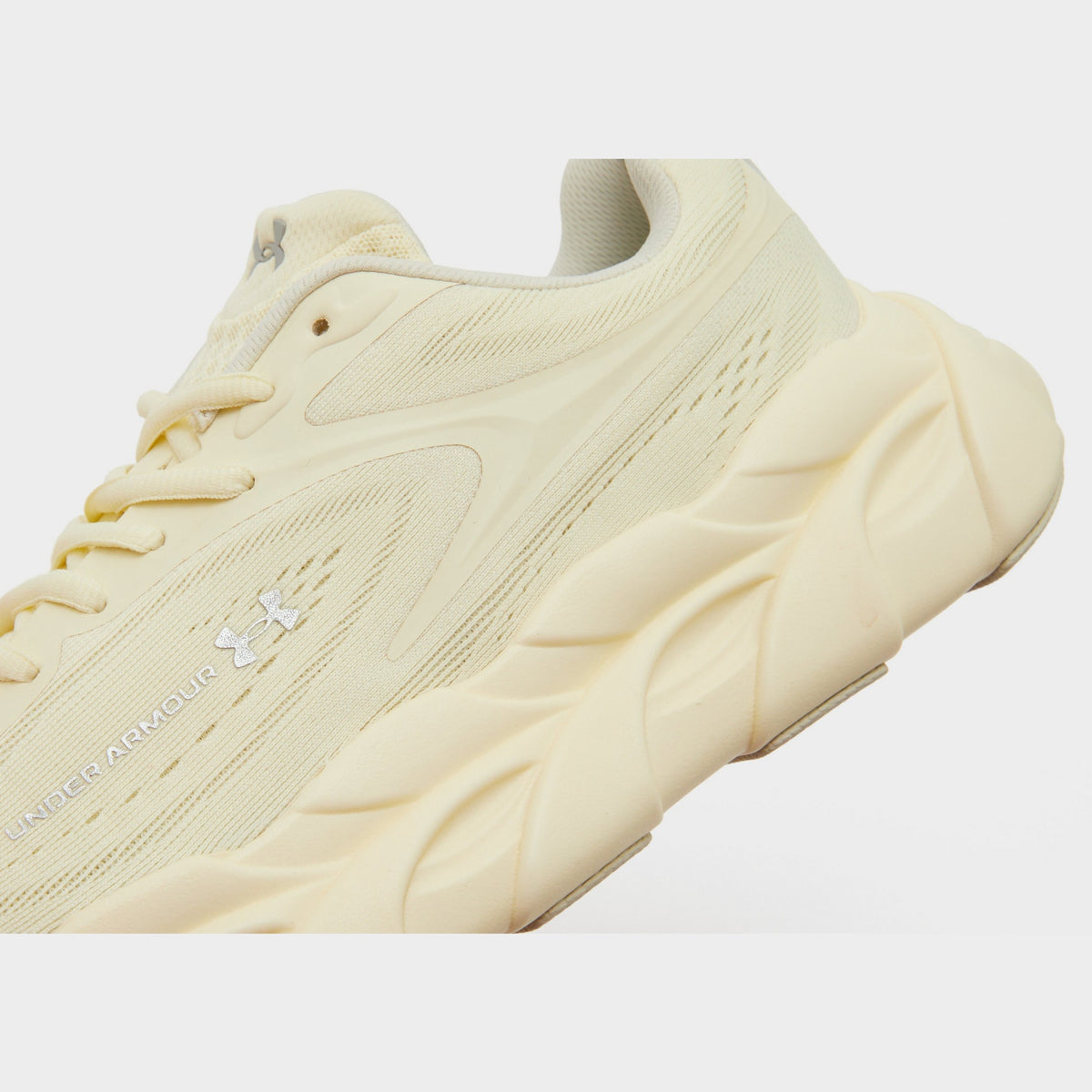 White Under Armour HB Runner 2