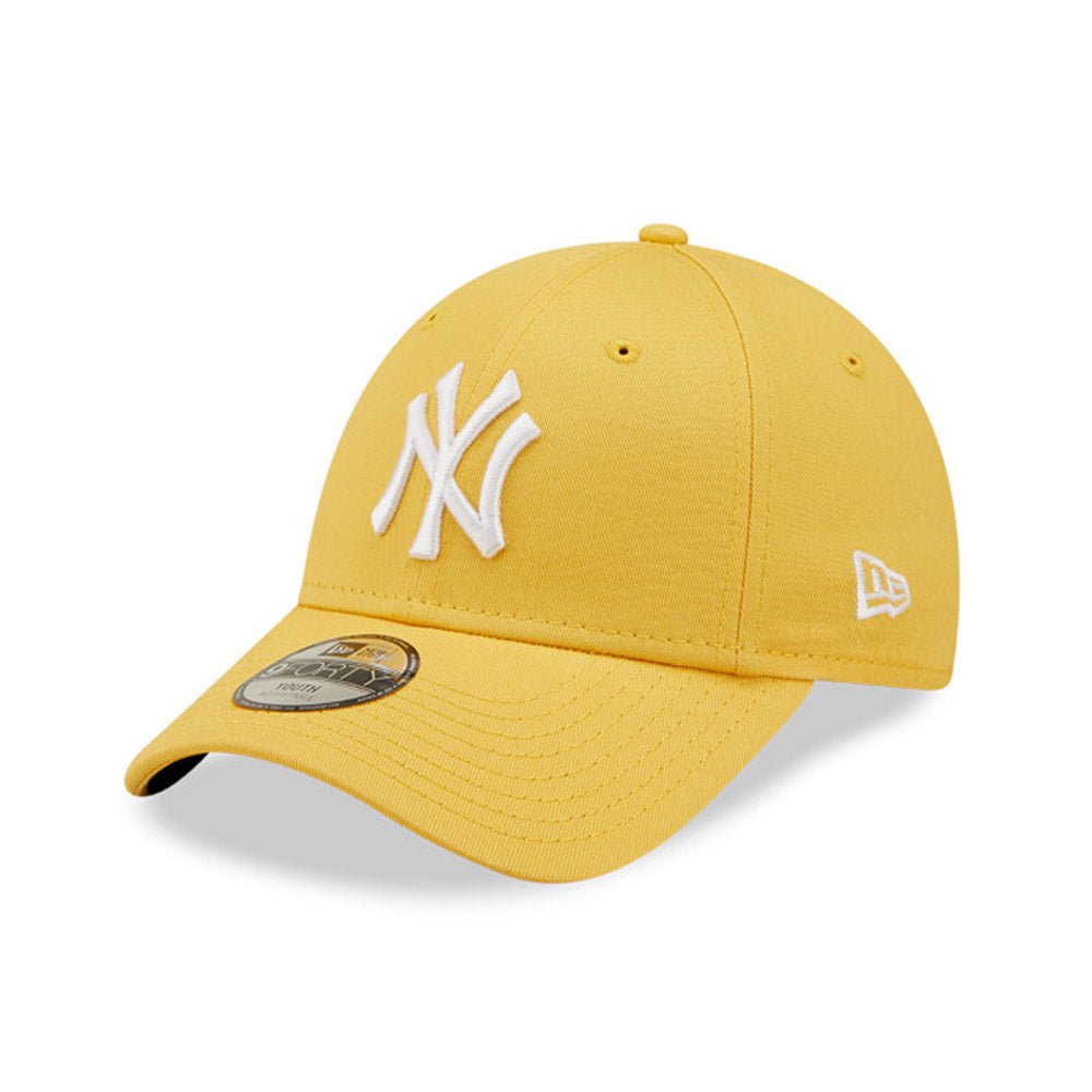 New Era New York Yankees League Essential Kids Yellow 9FORTY Adjustable Cap(Youth) - Cap On