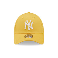 New Era New York Yankees League Essential Kids Yellow 9FORTY Adjustable Cap(Youth) - Cap On