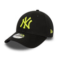 New Era New York Yankees Youth League Essential Black 9FORTY Adjustable Cap (Youth) - Cap On