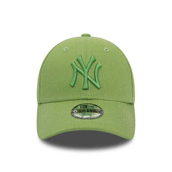 New Era New York Yankees Youth League Essential Green 9FORTY Adjustable Cap (Youth) - Cap On