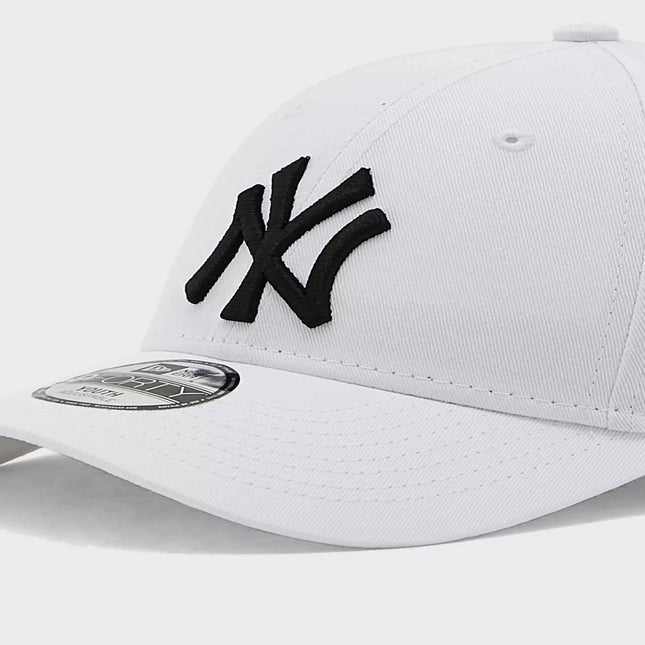New Era Youth 9Forty New York Yankees League Cap(Youth) - Cap On